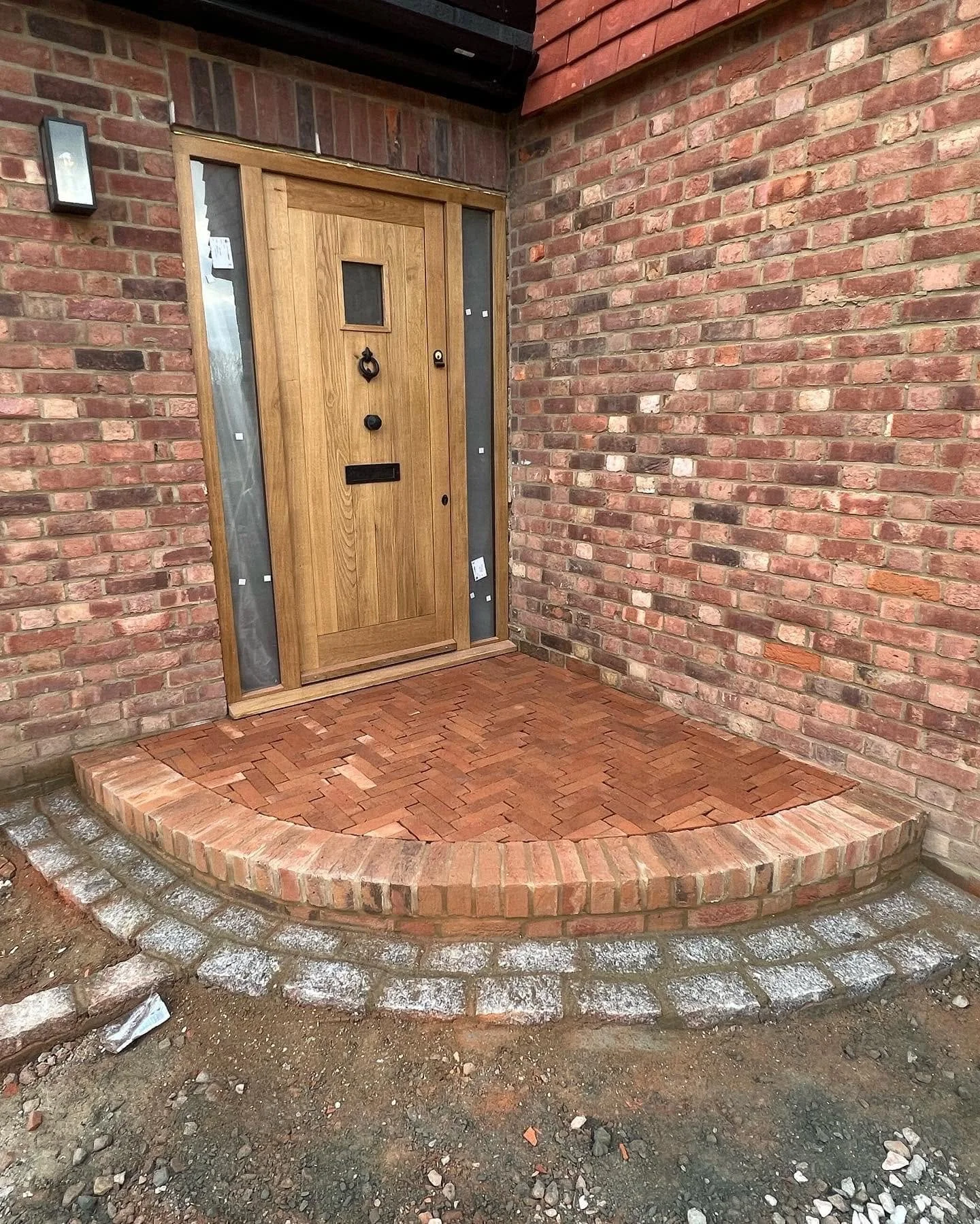 The Multi-Wythe Load-Bearing Masonry Engineering Manual: Synchronizing High-Performance Brickwork Kent Wall Systems with Precision Landscaping Kent Groundworks