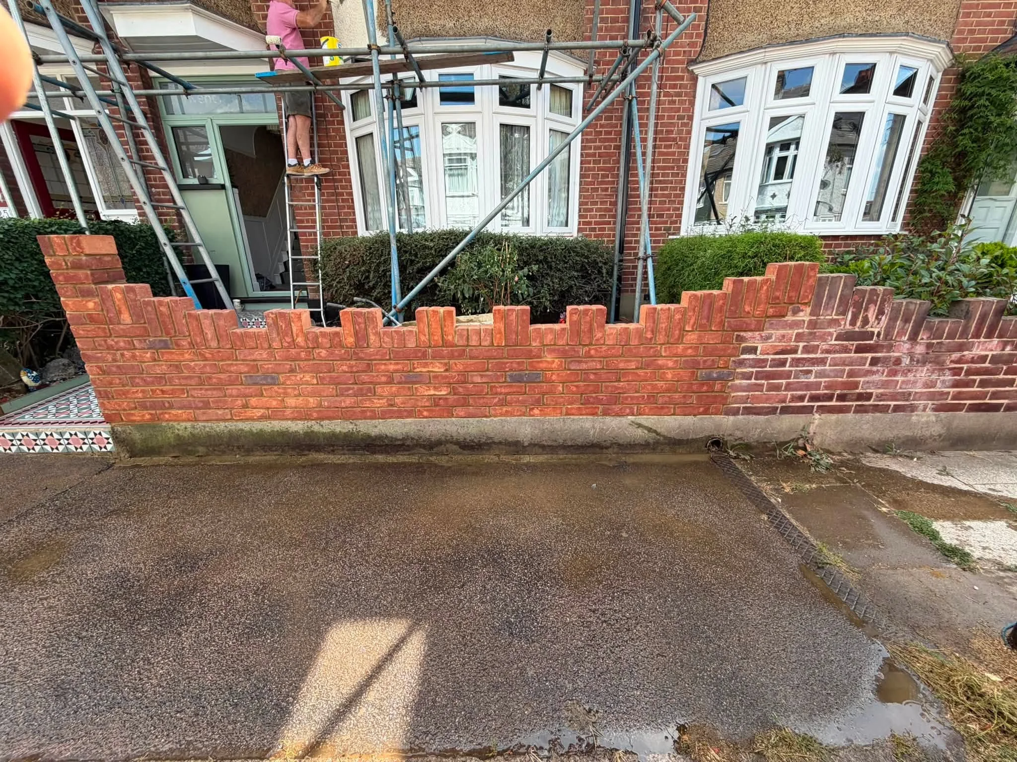 Structural Masonry Lintels and Portal Connections: Engineering Clear-Span Load Redistribution Across Structural Brickwork Kent and Precision Landscaping Kent Interfaces